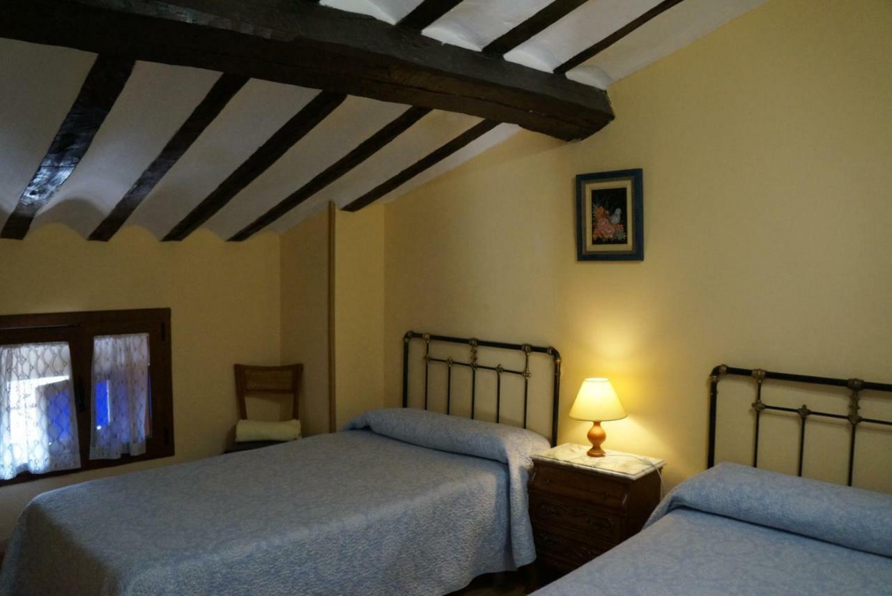 La Alpargateria Bed & Breakfast Villafranca Montes De Oca Exterior photo